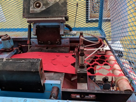 Poppy cutter machine photo 2