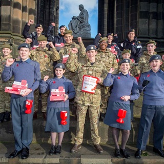 Fundraising-scottish-poppy-appeal-volunteers-2019-cadets-02