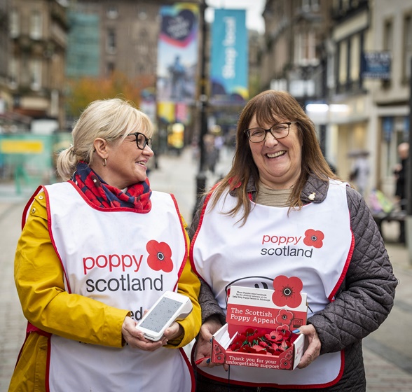 PS-20221102-DundeePoppyDay-1706 PS-20221102-DundeePoppyDay-1706